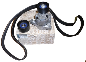 ZESTAW PASKA KLINOWEGO RENAULT TRAFIC II 2.5 DCI 7701475628