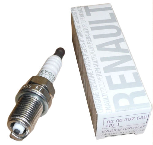 ŚWIECA ZAPŁONOWA RENAULT CLIO II KANGOO I 1.2 16V 8200307688 ORYGINAŁ