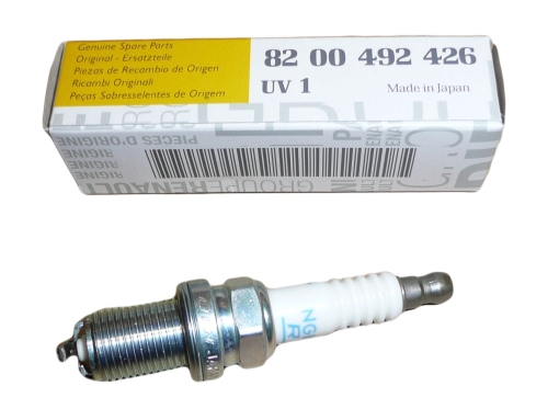 ŚWIECA ZAPŁONOWA RENAULT LAGUNA II MEGANE III 2.0 16V 8200492426 ORYGINAŁ