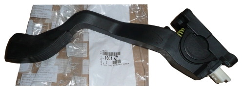 PEDAŁ GAZU CITROEN C2 C3 C4 1601.K7 ORYGINAŁ