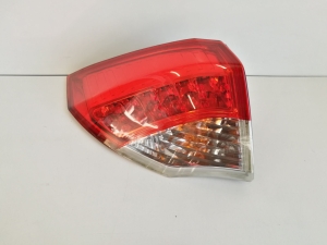 LAMPA TYLNA LEWA RENAULT LAGUNA III HB 07-11