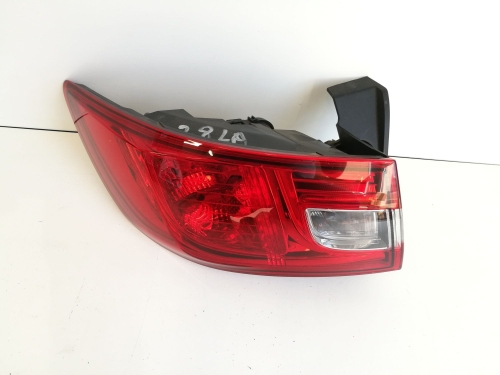 LAMPA TYLNA LEWA RENAULT CLIO IV HB 2013-