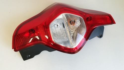 LAMPA TYLNA LEWA DACIA LODGY