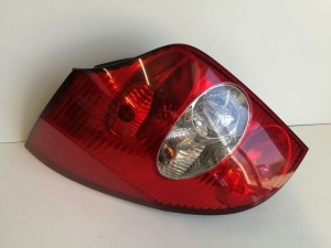LAMPA TYLNA LEWA RENAULT LAGUNA II KOMBI