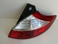 LAMPA TYLNA PRAWA RENAULT MEGANE III HB