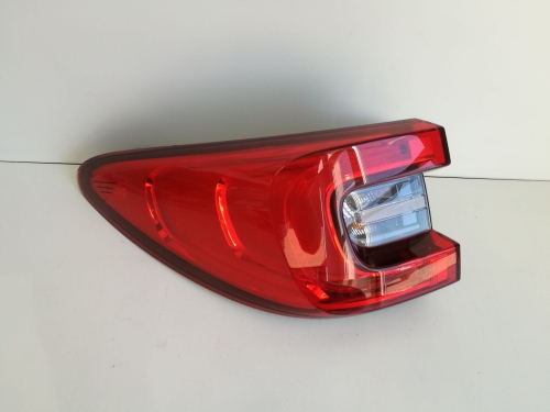 LAMPA TYLNA TYŁ LEWA RENAULT KADJAR