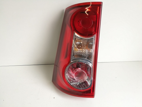 LAMPA TYLNA LEWA DACIA LOGAN MCV 2004-