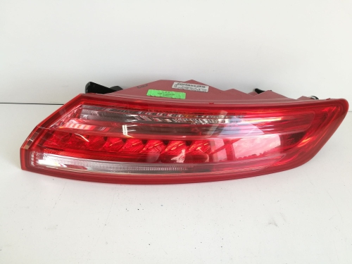 LAMPA TYLNA PRAWA RENAULT LAGUNA III COUPE
