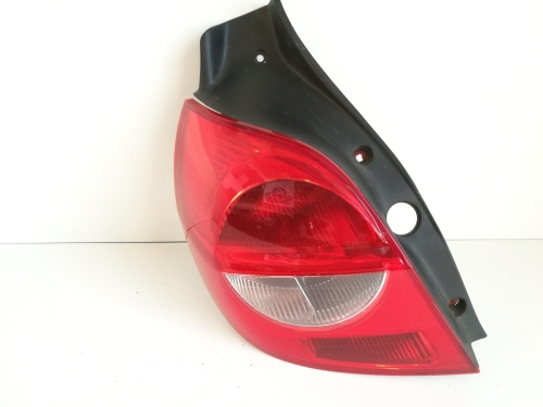 LAMPA TYLNA LEWA RENAULT CLIO III 05-09