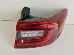 LAMPA TYLNA PRAWA RENAULT TALISMAN KOMBI