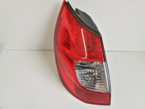 LAMPA TYLNA LEWA RENAULT SCENIC II LIFT 06-08 LED