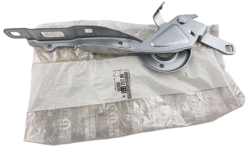 ZAWIAS MASKI PRAWY PEUGEOT 208 II 9823211580