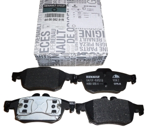 KLOCKI HAMULCOWE RENAULT TALISMAN LATITUDE TYŁ 440608281R ORYGINAŁ