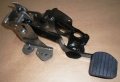 PEDAŁ HAMULCA RENAULT SCENIC III 465010016R ORYGINAŁ